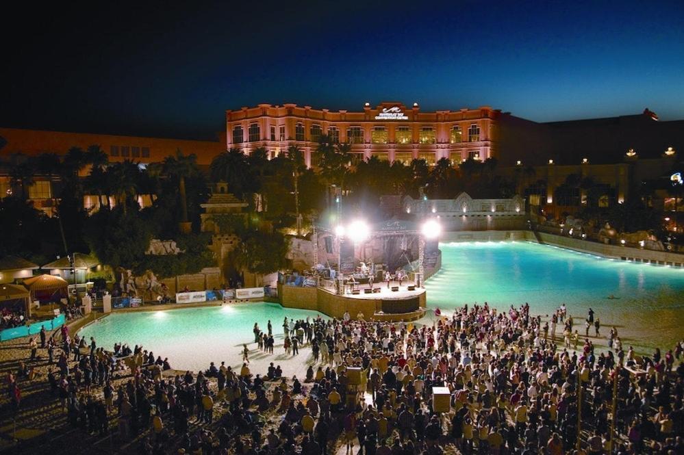 Mandalay Bay Resort And Casino By Suiteness Las Vegas Exterior foto